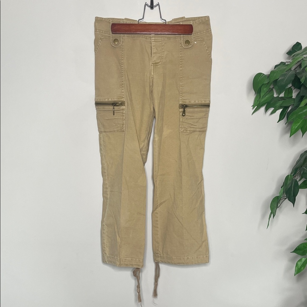 Buffalo David Bitton Women's Beige Cargo Capris